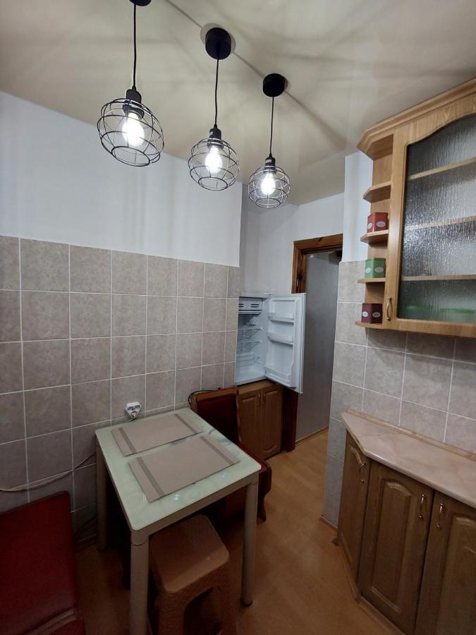 Подобова Оренда Двокімнатної Квартири Старичі Buitenkant foto